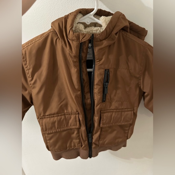 Old Navy Toddler Winter Jacket Tan Like New 2T - Picture 3 of 5